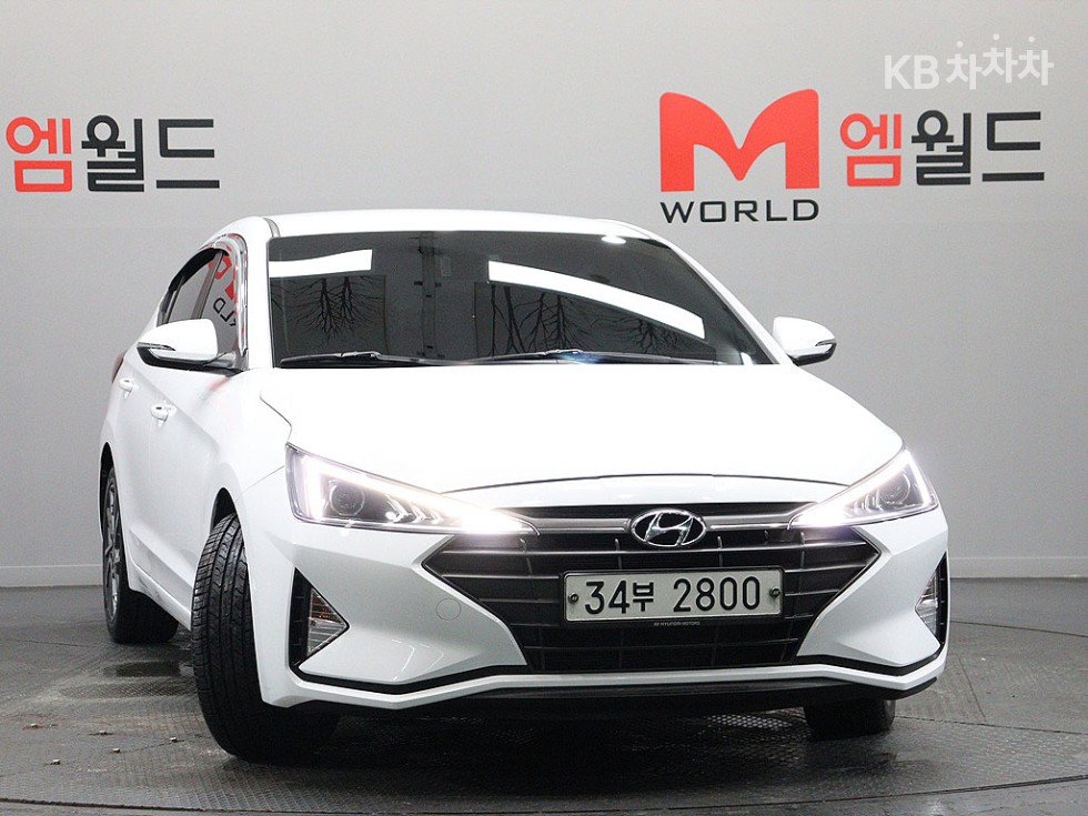 Hyundai Avante — miniaturë 2
