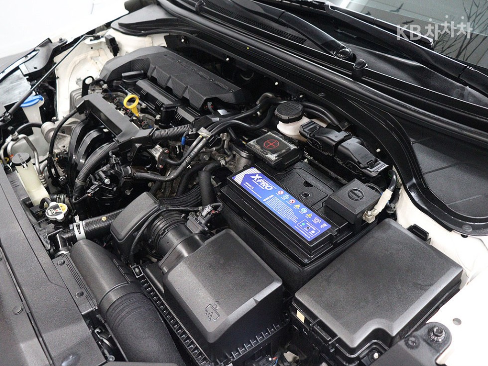 Hyundai Avante — miniaturë 19