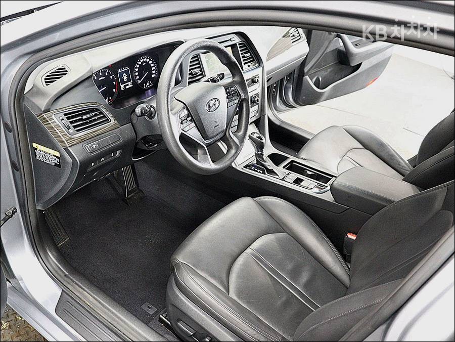 Hyundai Sonata — miniaturë 17