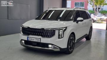 Kia Carnival 1.6 hev 9  seats  signature — foto 1