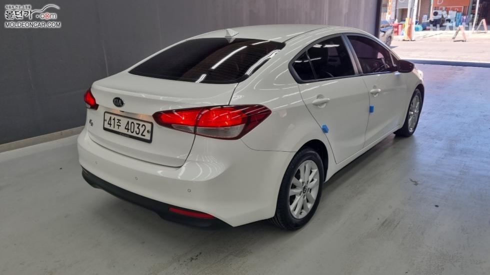 Kia K3 — miniaturë 2