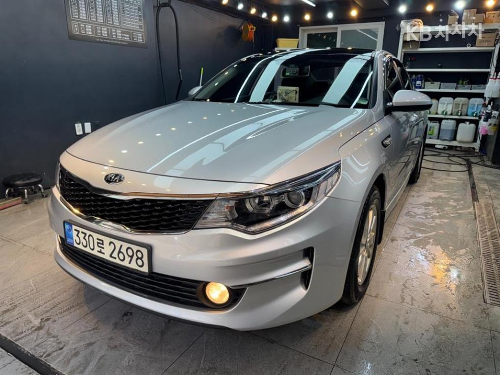 Kia K5 — miniaturë 3