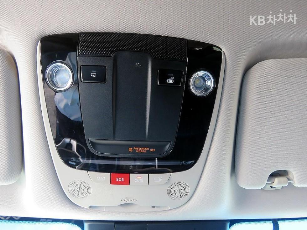 Kia K8 — miniaturë 13