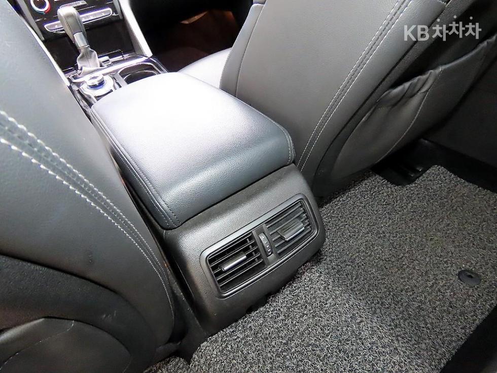 Renault Samsung SM6 — miniaturë 17