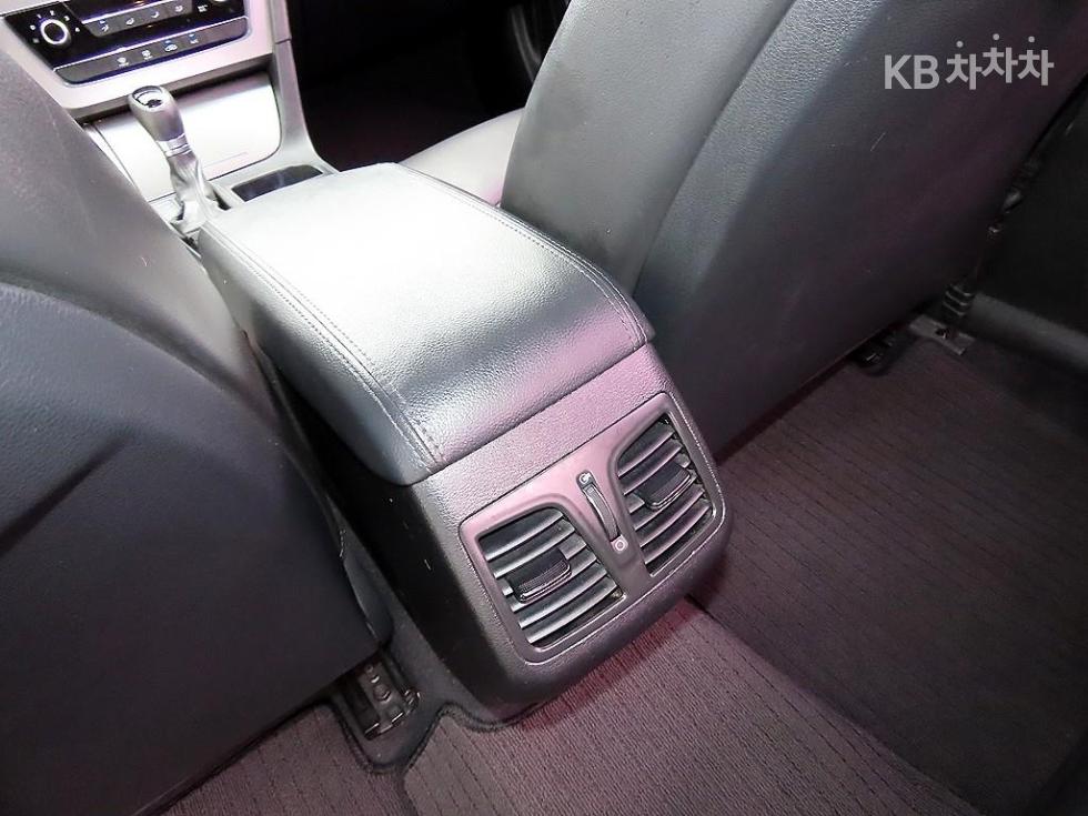 Hyundai Sonata — miniaturë 17
