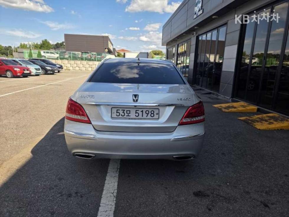 Hyundai Equus — miniaturë 3