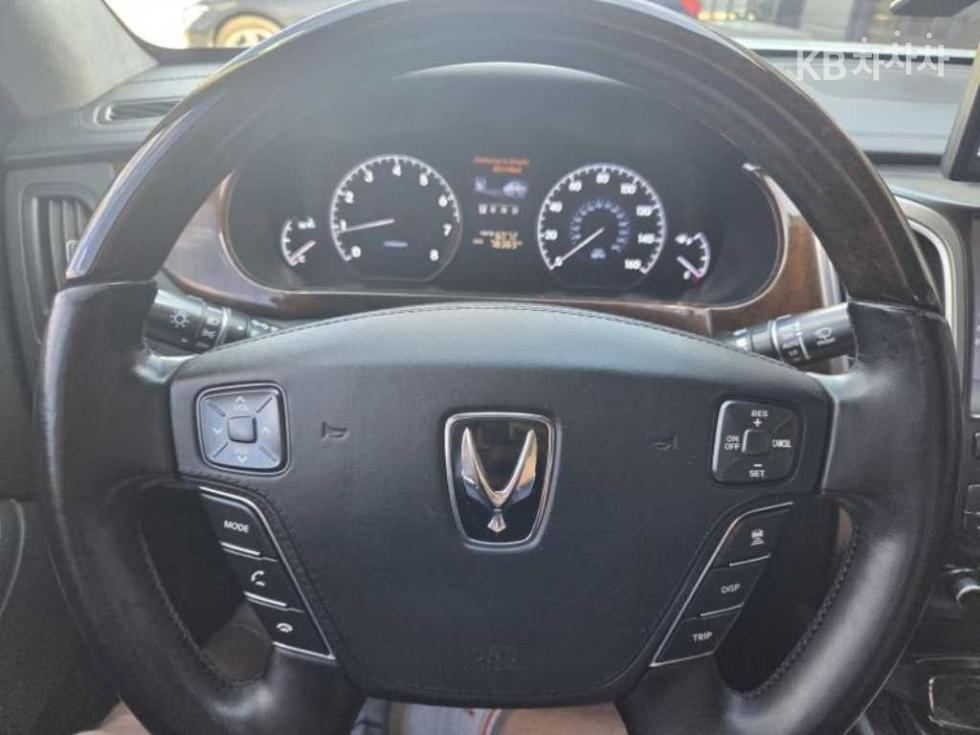 Hyundai Equus — miniaturë 6
