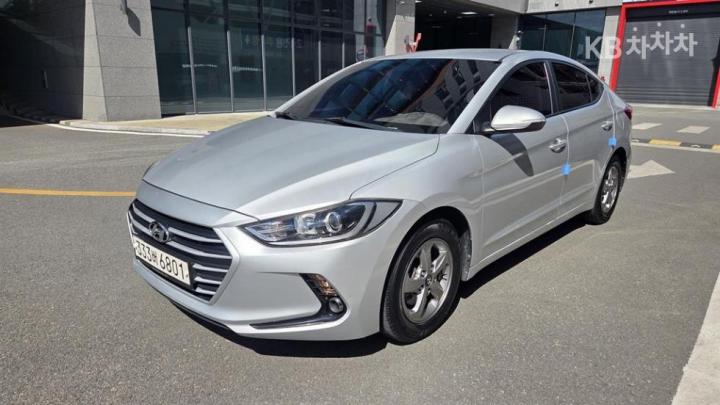 Hyundai Avante 1.6 GDI Style — foto 1