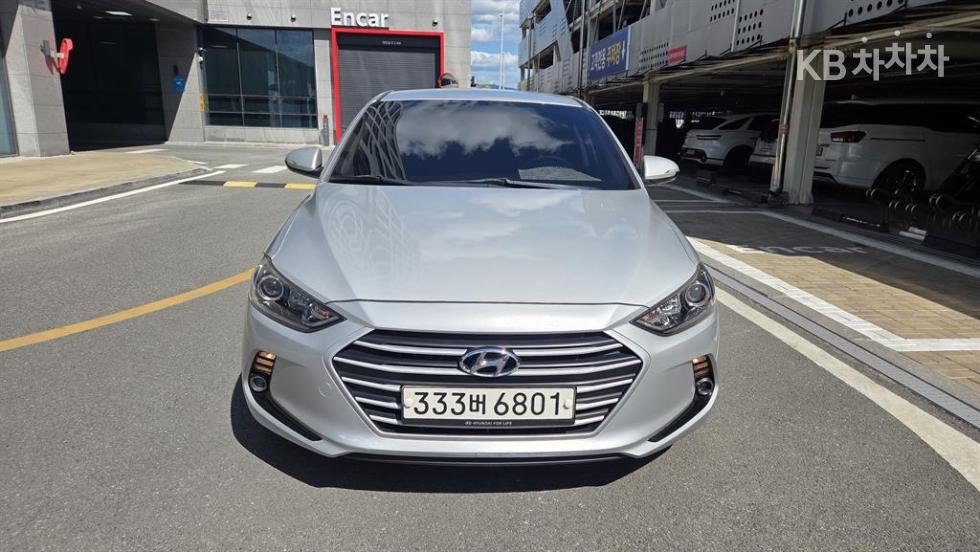 Hyundai Avante — miniaturë 2