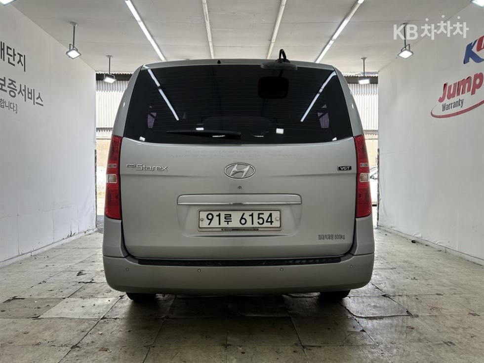 Hyundai Starex — miniaturë 3