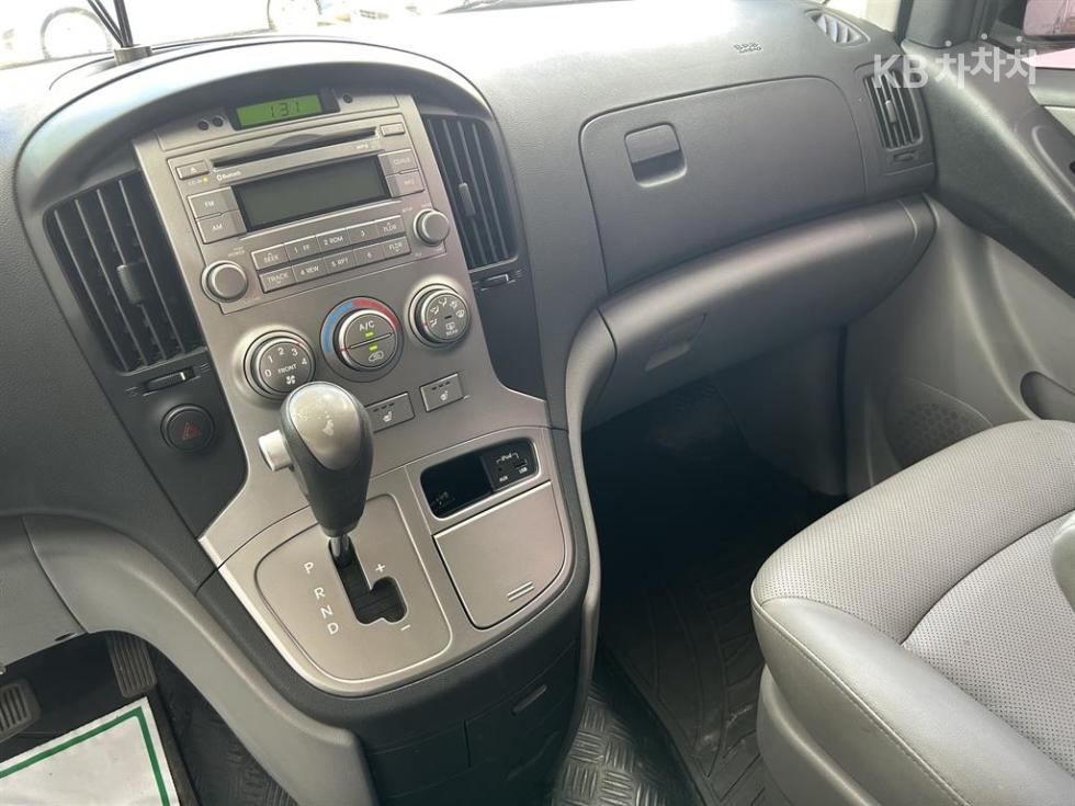 Hyundai Starex — miniaturë 7