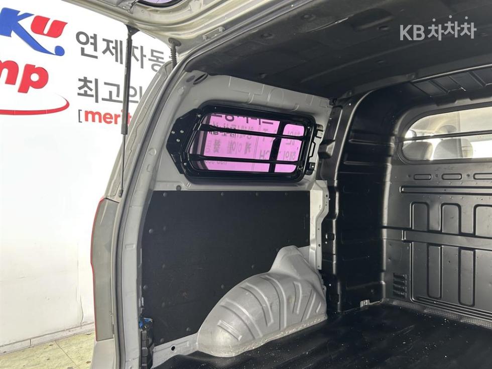 Hyundai Starex — miniaturë 14