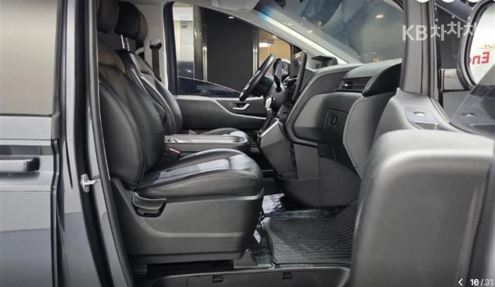 Hyundai Staria — miniaturë 16
