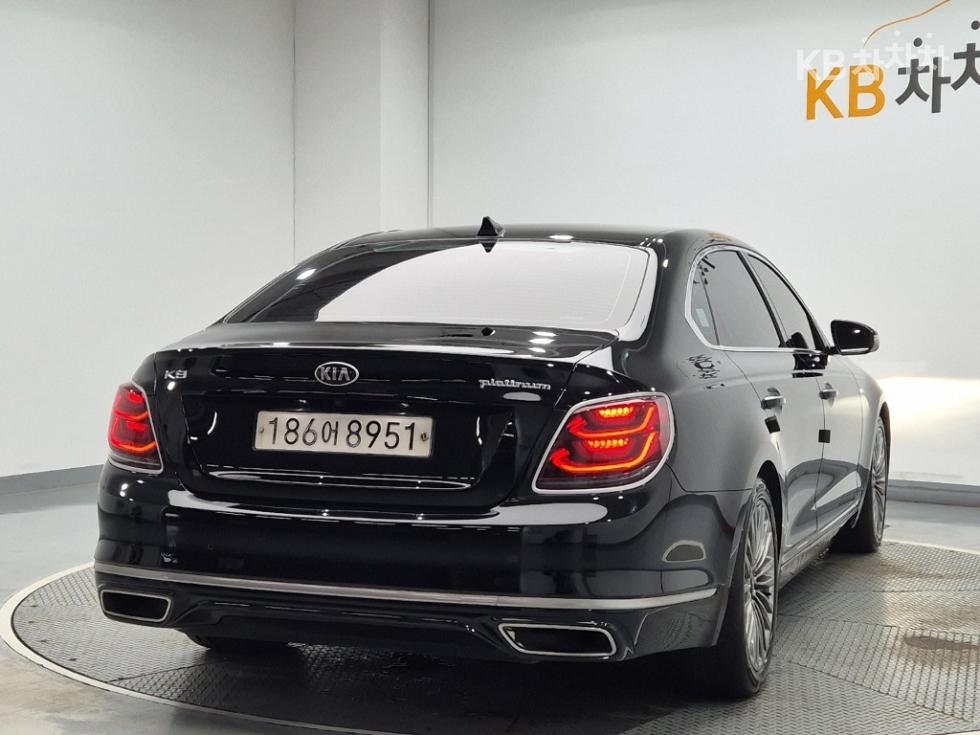 Kia K9 — miniaturë 3