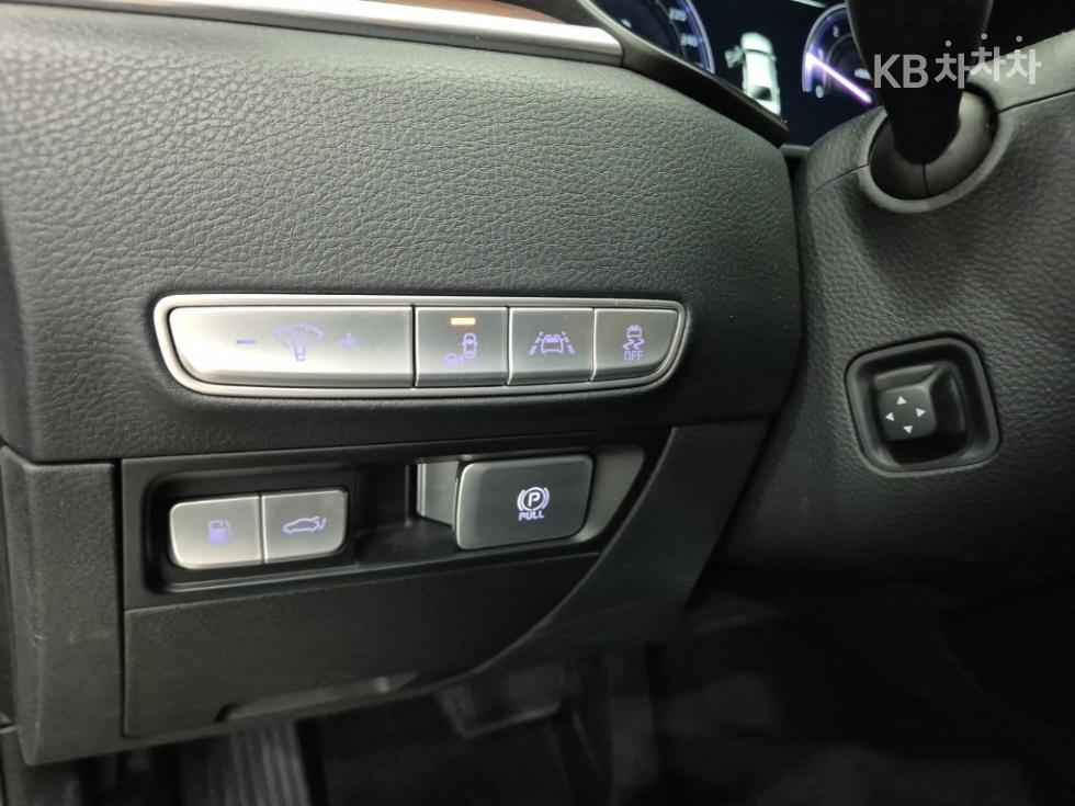 Kia K9 — miniaturë 18