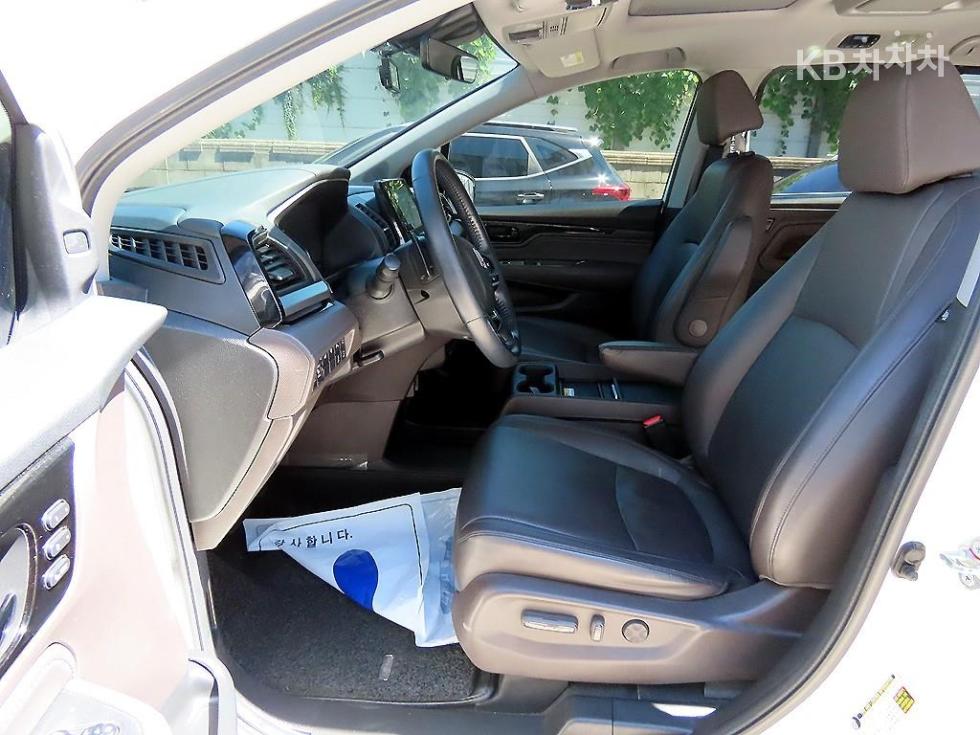 Honda Odyssey — miniaturë 5