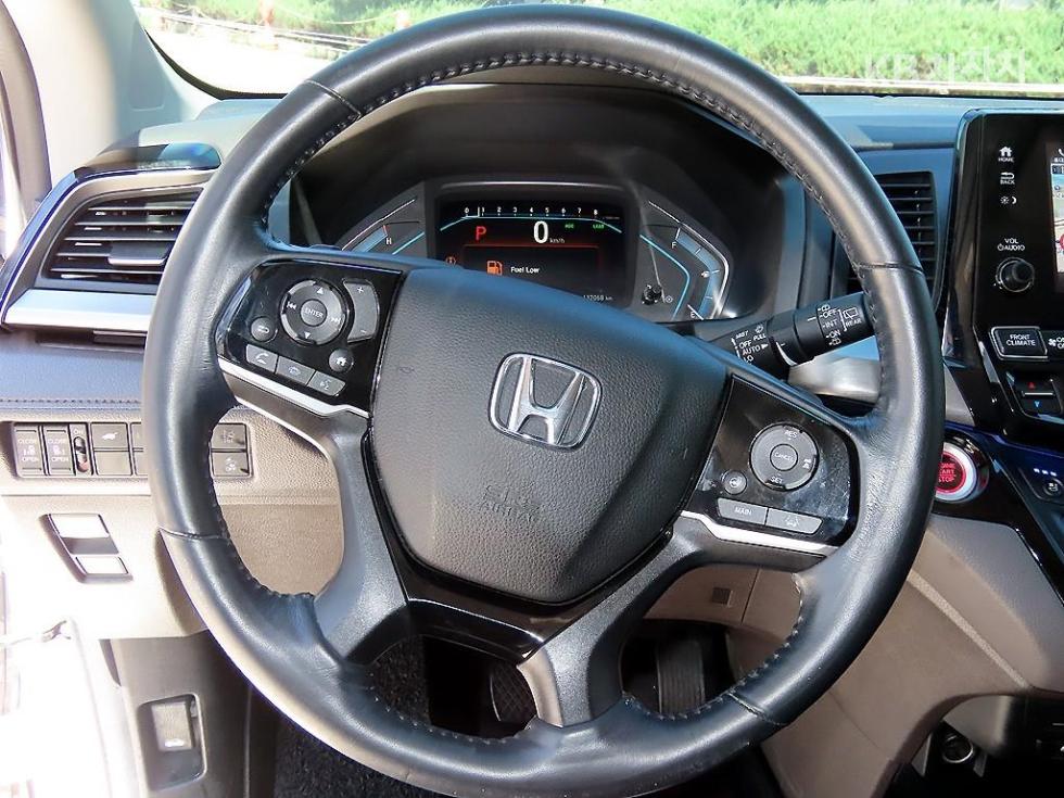 Honda Odyssey — miniaturë 9
