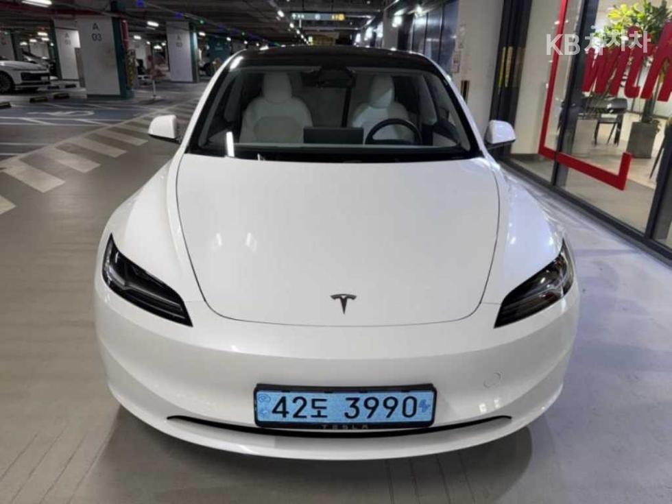 تيسلا Model 3