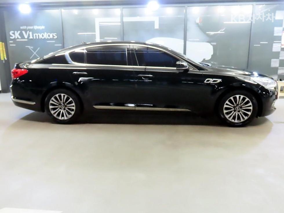 Kia K9 — miniaturë 3
