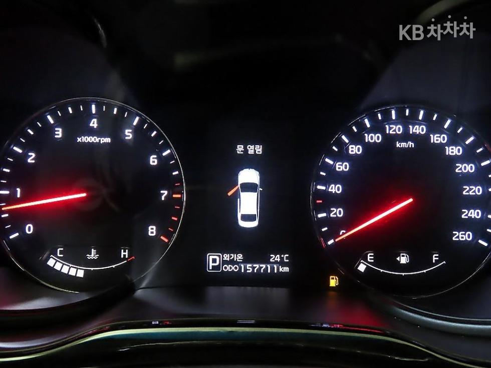 Kia K9 — miniaturë 9