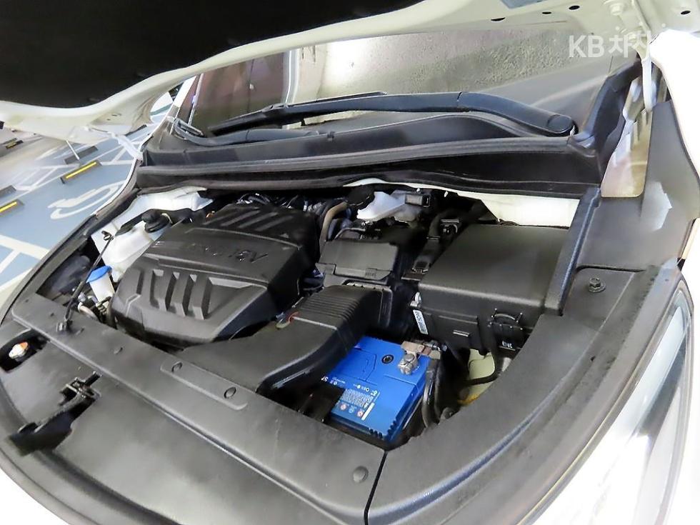 Kia Carnival — miniaturë 19