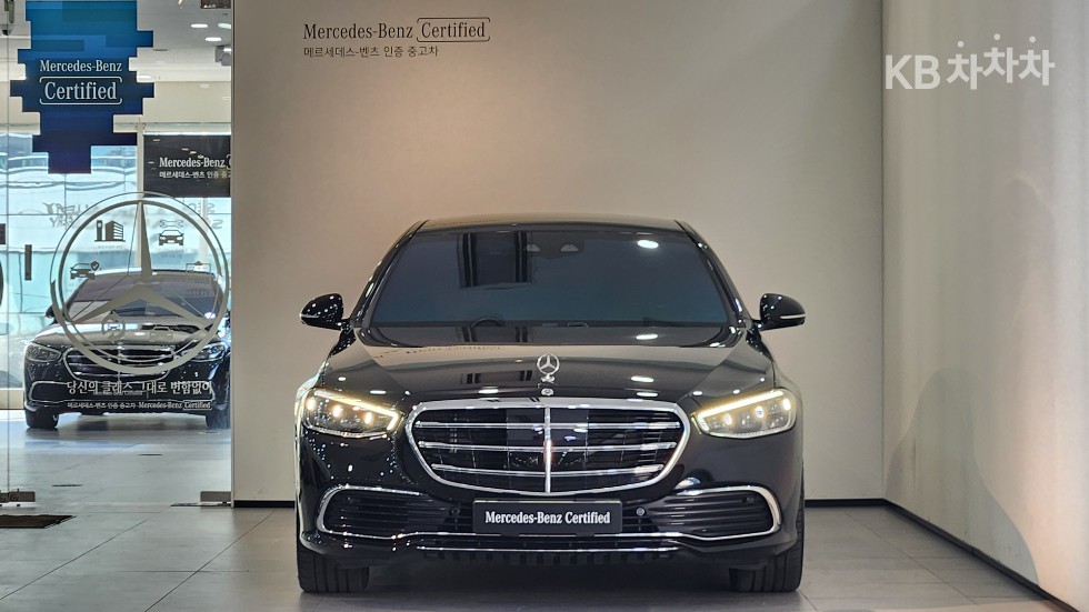 Mercedes-Benz S-klasse — miniaturë 2
