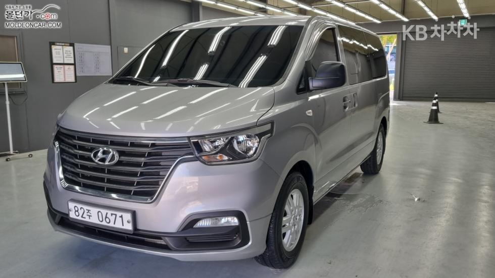 Hyundai Grand Starex