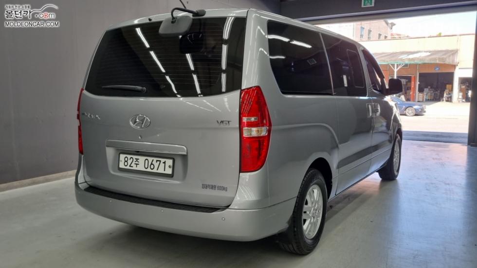 Hyundai Starex — miniaturë 2