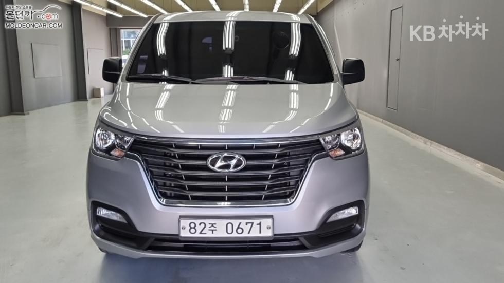 Hyundai Starex — miniaturë 3