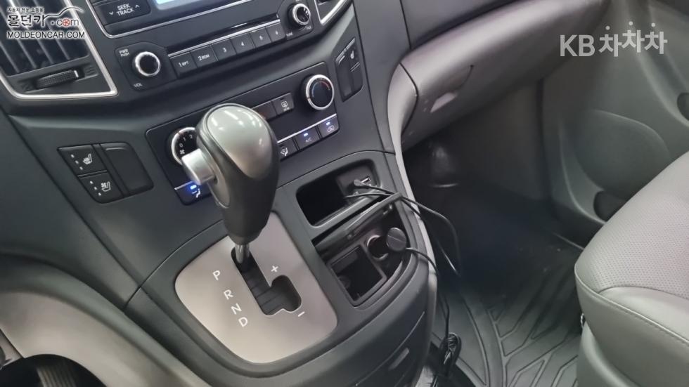 Hyundai Starex — miniaturë 14