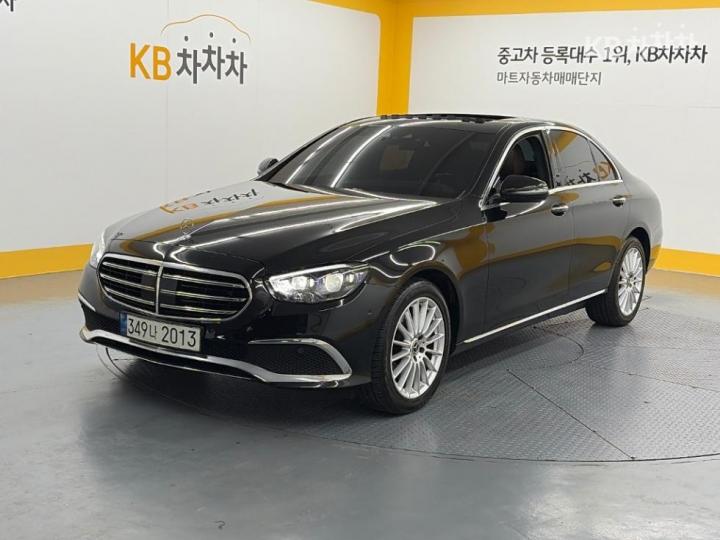 Mercedes-Benz E-klasse E250 Exclusive — foto 1