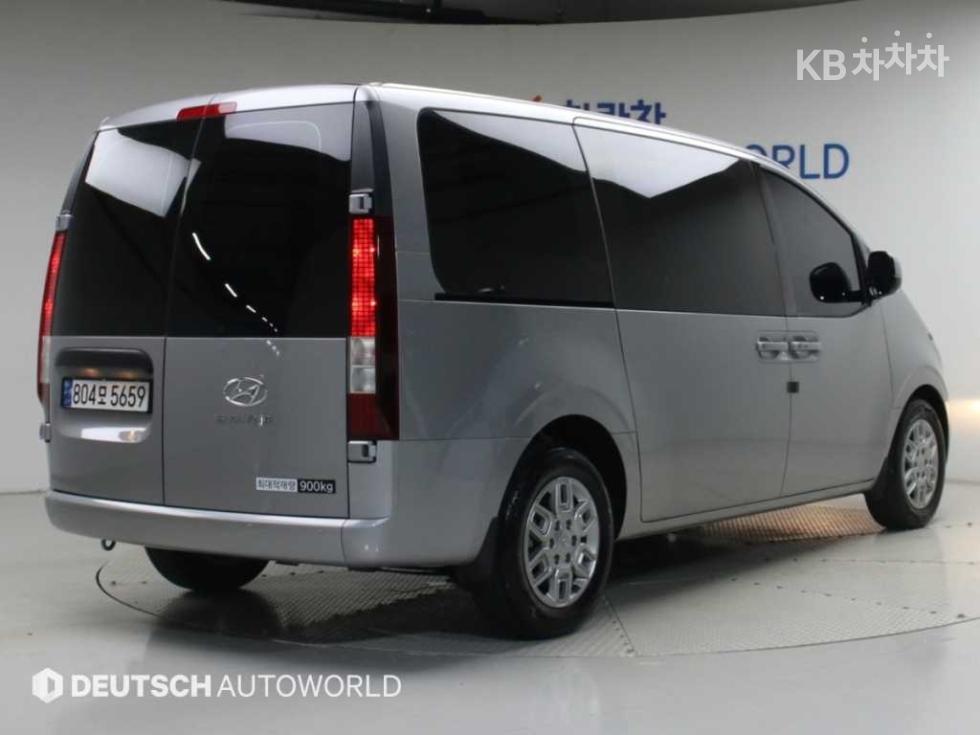 Hyundai Staria — miniaturë 2
