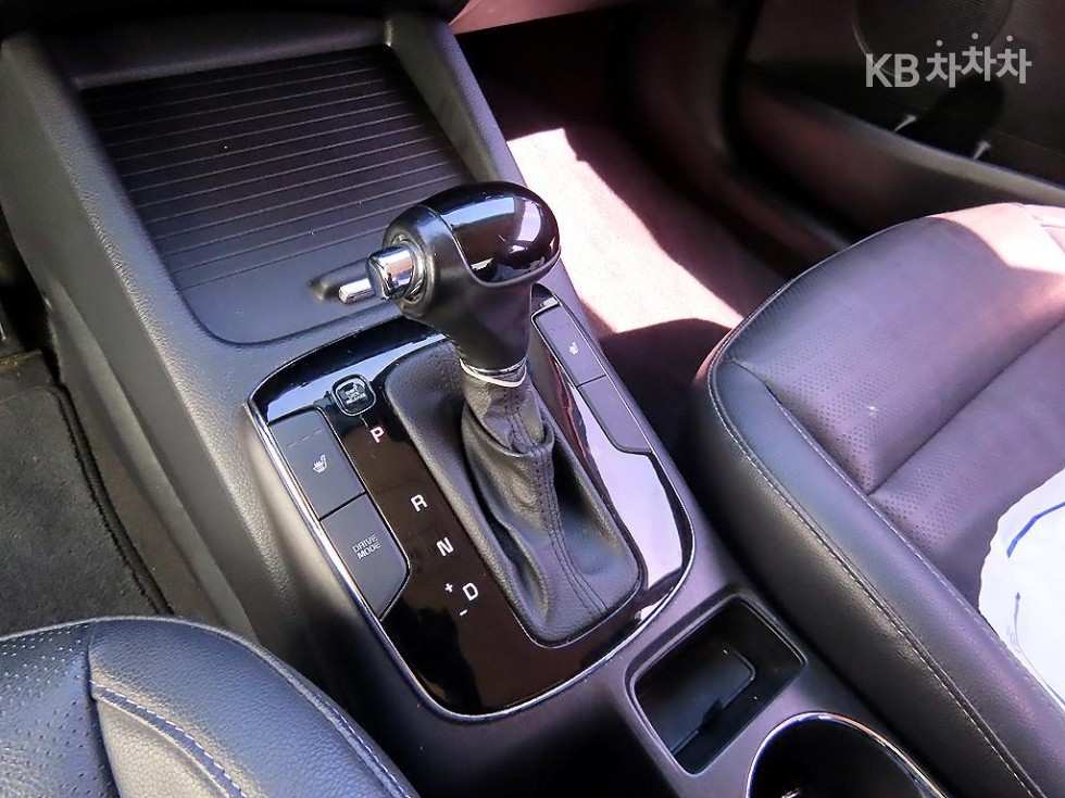 Kia K3 — miniaturë 10