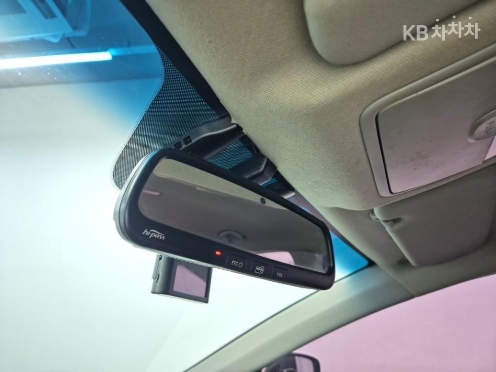Hyundai Avante — miniaturë 14