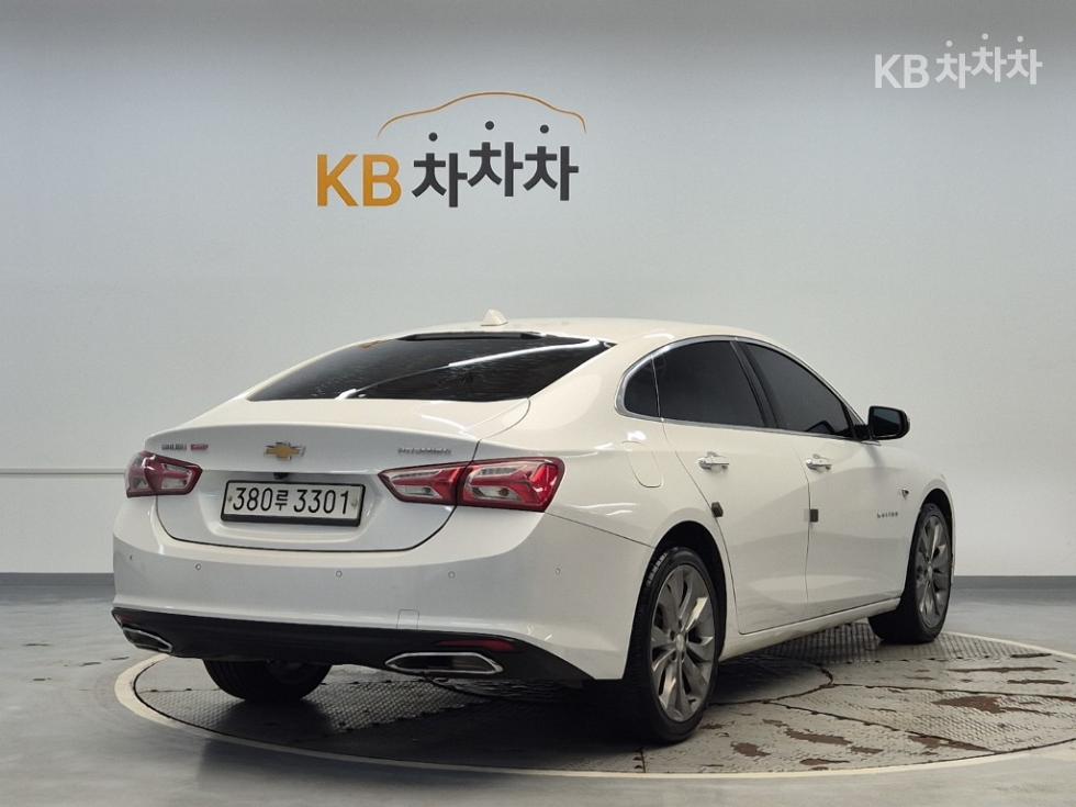 Chevrolet Malibu — miniaturë 3