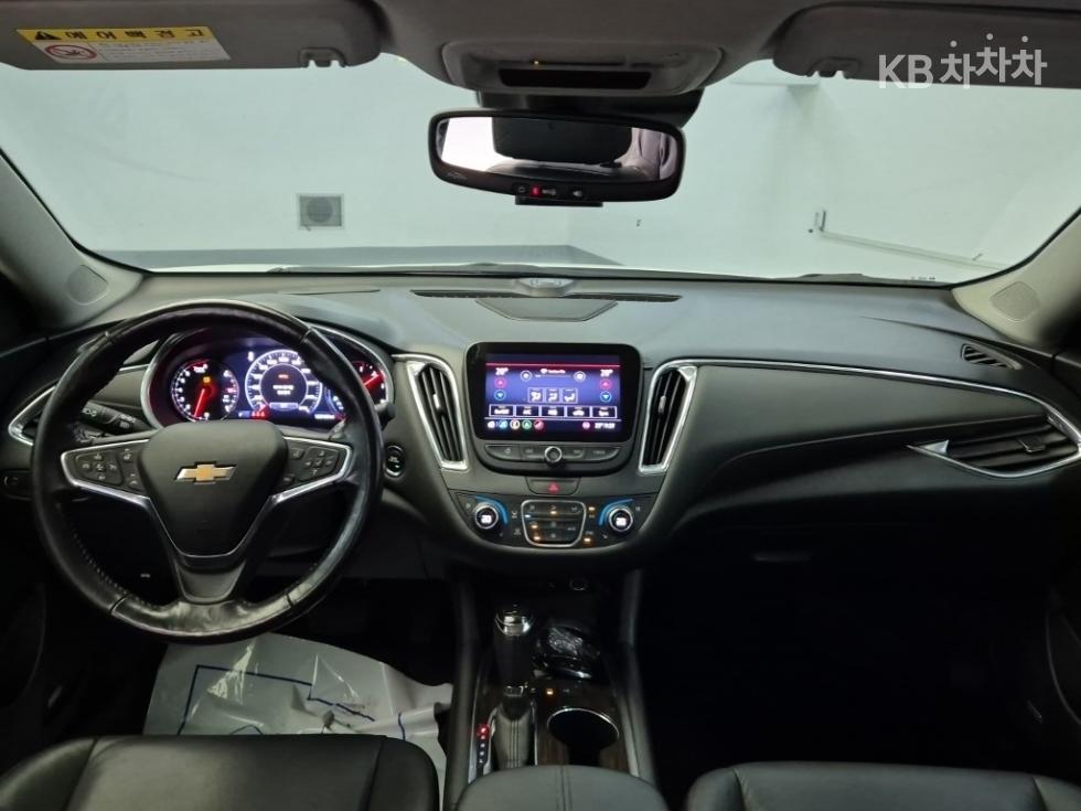 Chevrolet Malibu — miniaturë 7