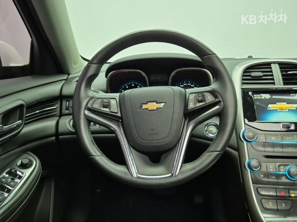 Chevrolet Malibu — miniaturë 9