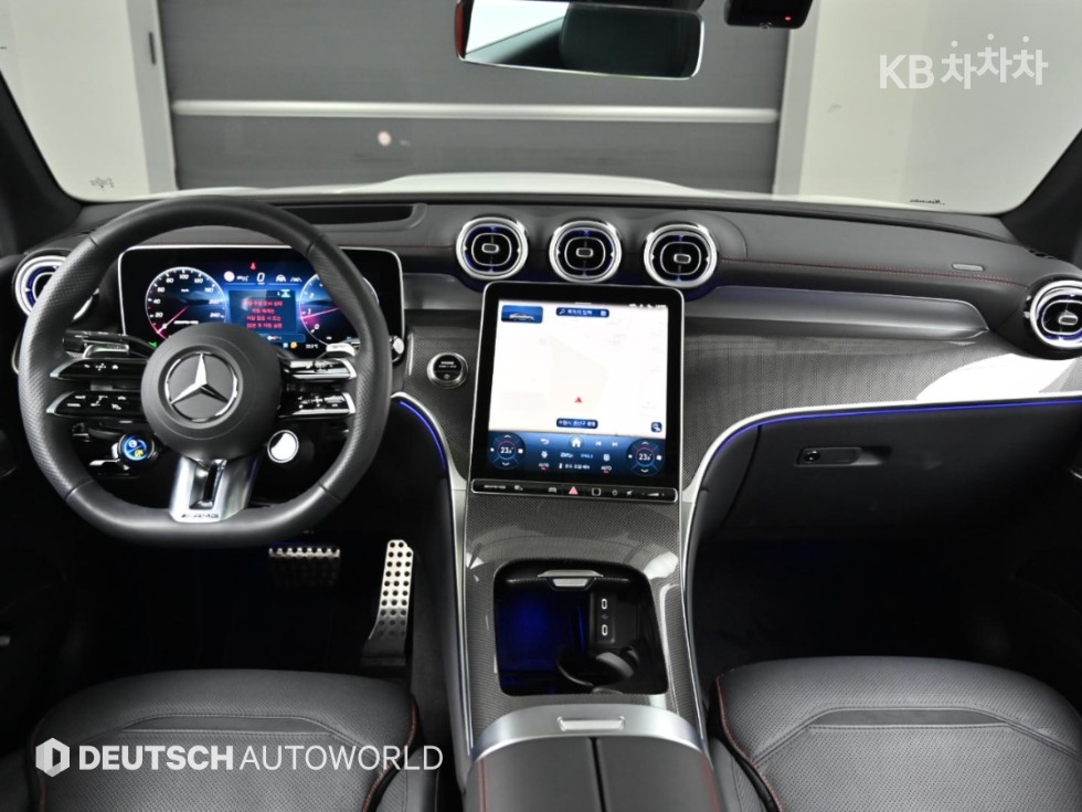 Mercedes-Benz GLC — miniaturë 7
