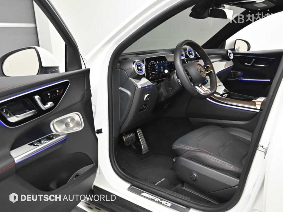 Mercedes-Benz GLC — miniaturë 11