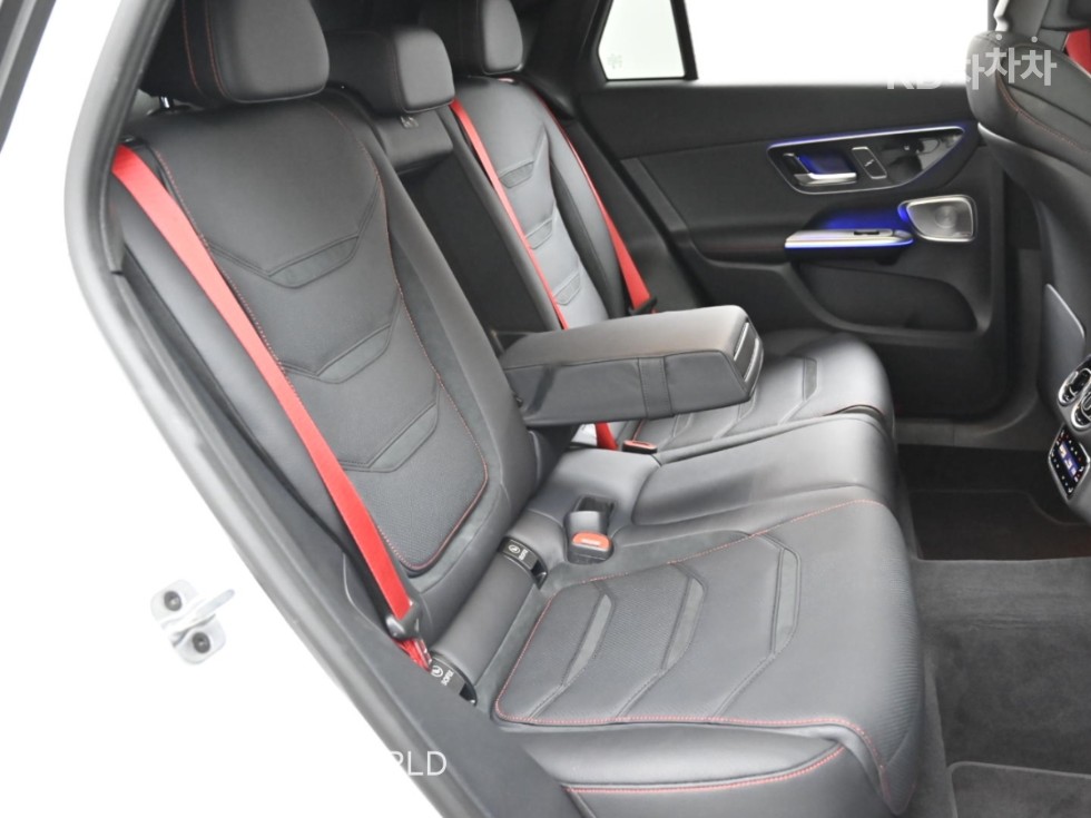 Mercedes-Benz GLC — miniaturë 12