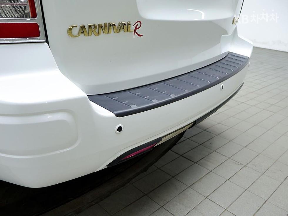 Kia Carnival — miniaturë 14