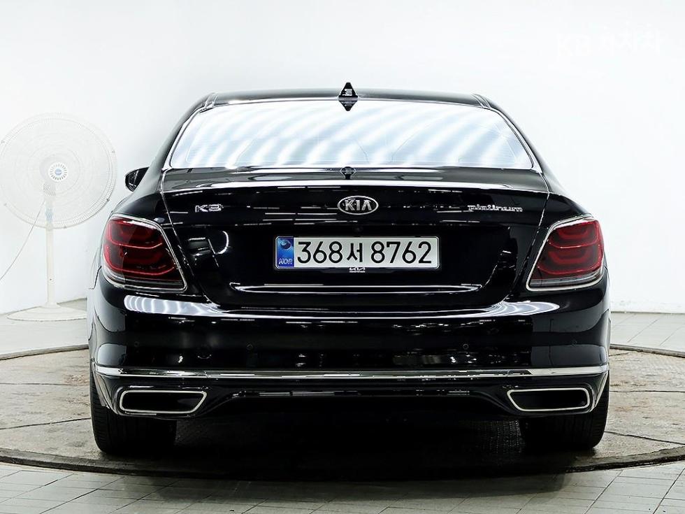 Kia K9 — miniaturë 3