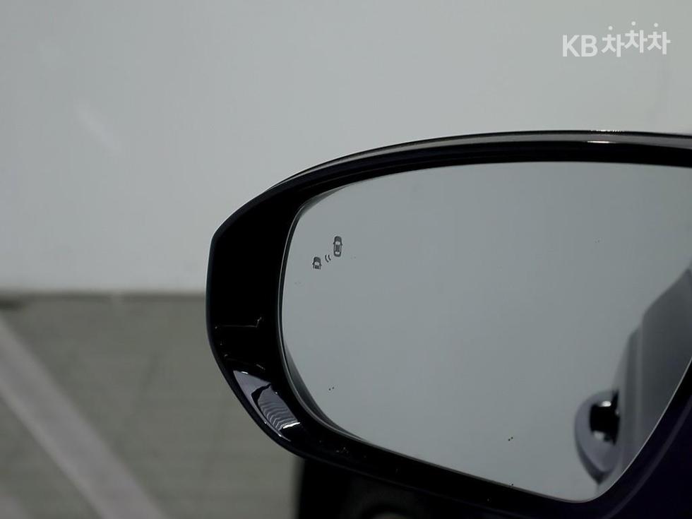 Kia K9 — miniaturë 13