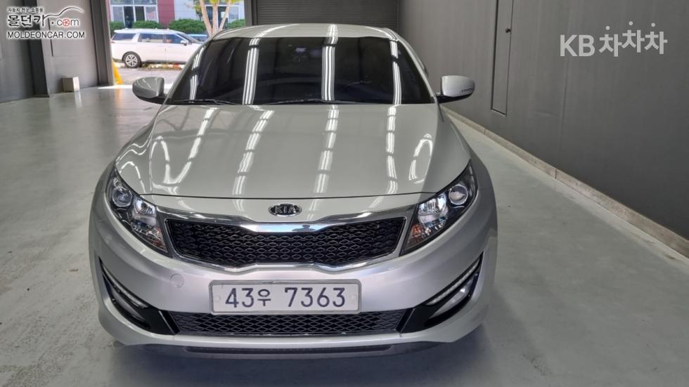 Kia K5 — miniaturë 3