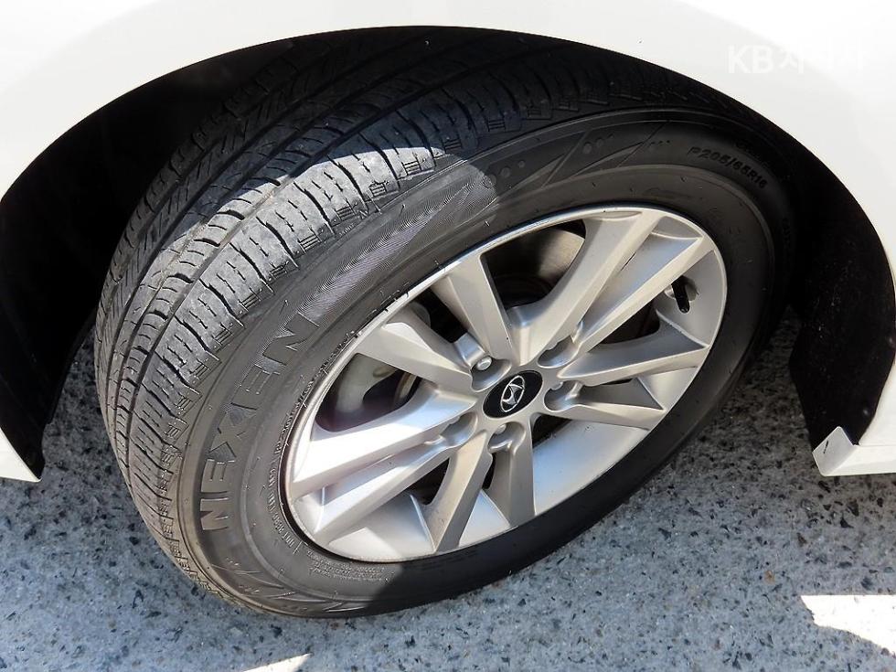 Hyundai Sonata — miniaturë 19