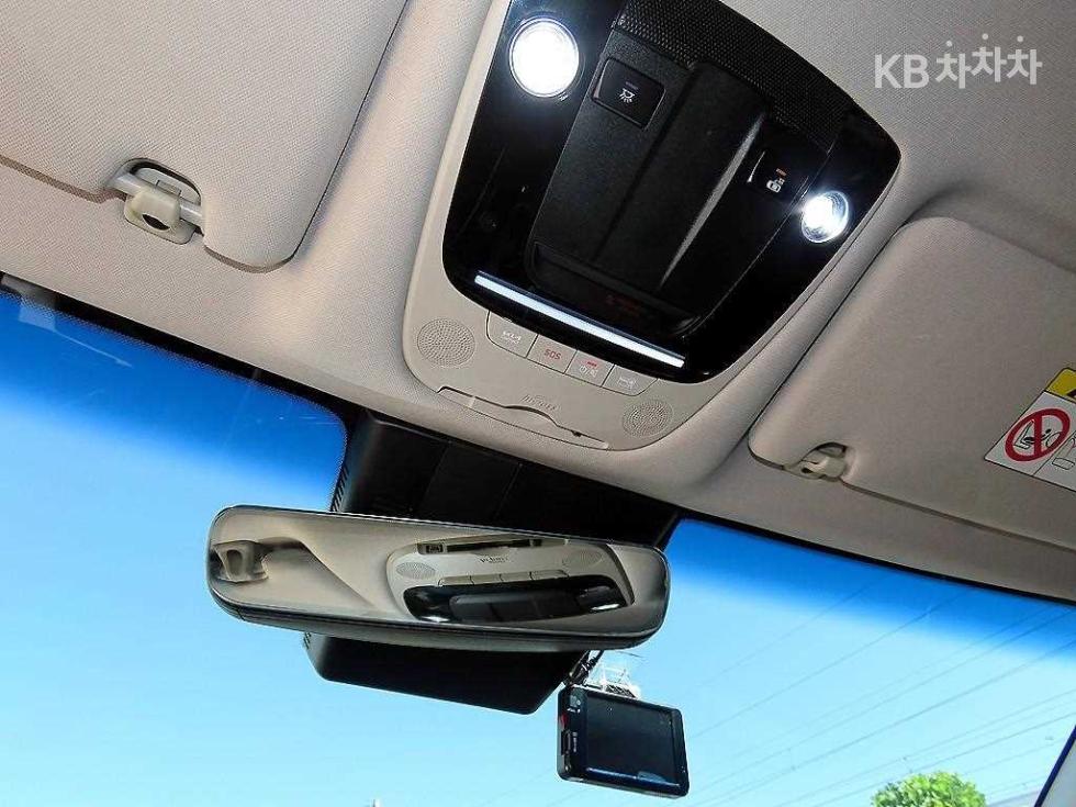 Kia K8 — miniaturë 16