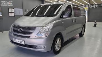 Hyundai Starex 5-Seater VAN CVX Luxury — foto 1