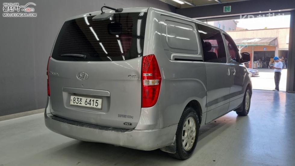 Hyundai Starex — miniaturë 2