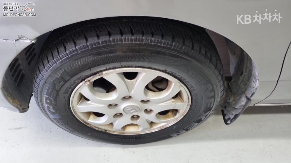 Hyundai Starex — miniaturë 6