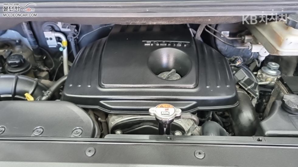 Hyundai Starex — miniaturë 8